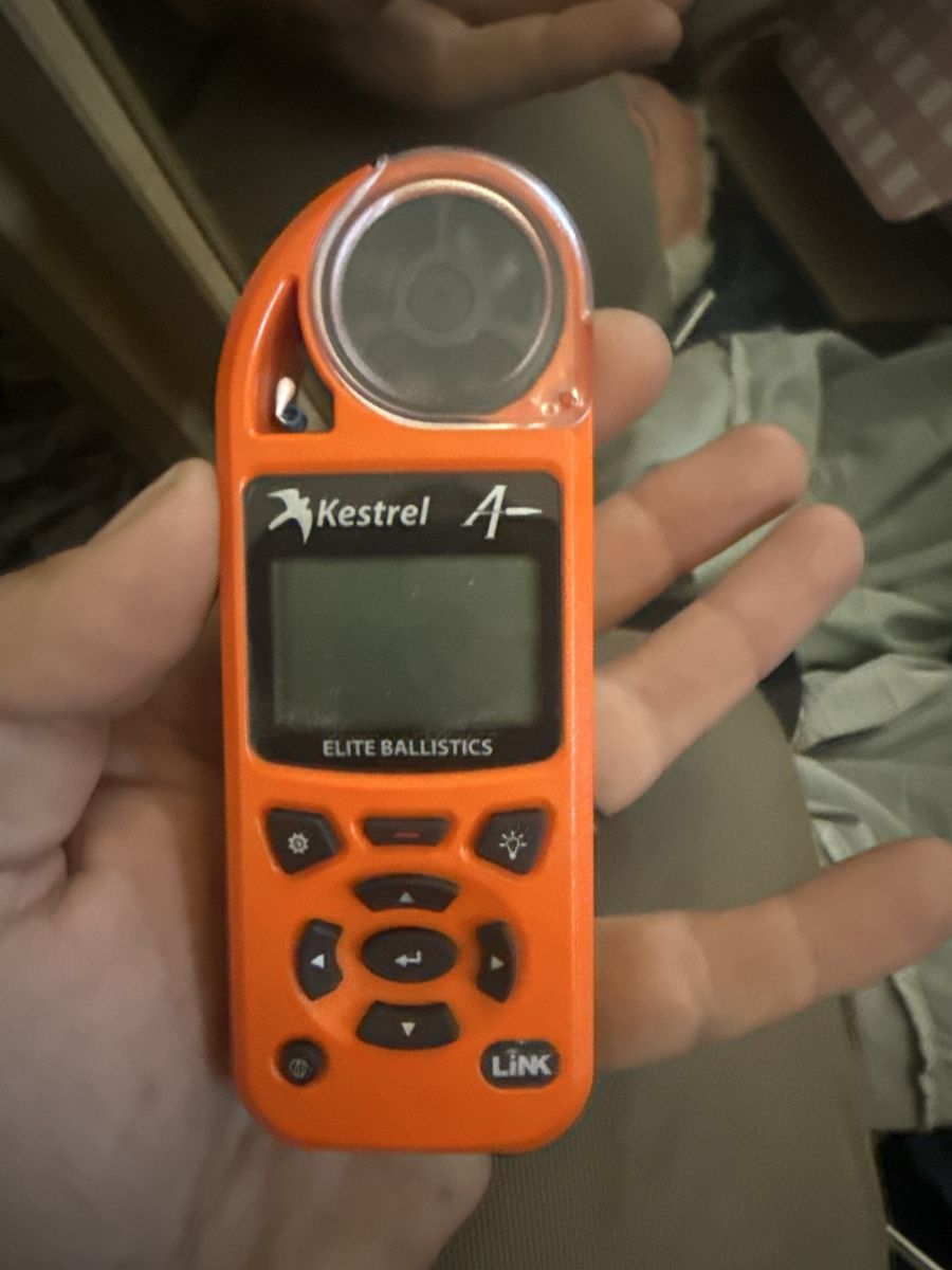 Kestrel 5700 Elite Ballistics Weather Meter w/ Applied Ballistics & Link (Orange) screen protector plastic not even removed