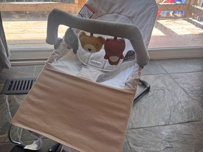 BabyBjorn Bouncer with 2 Toy Bars