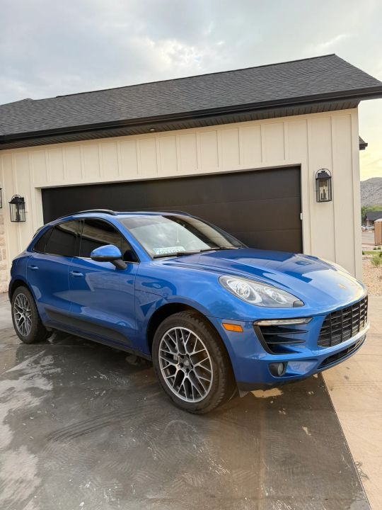 2017 Porsche Macan S