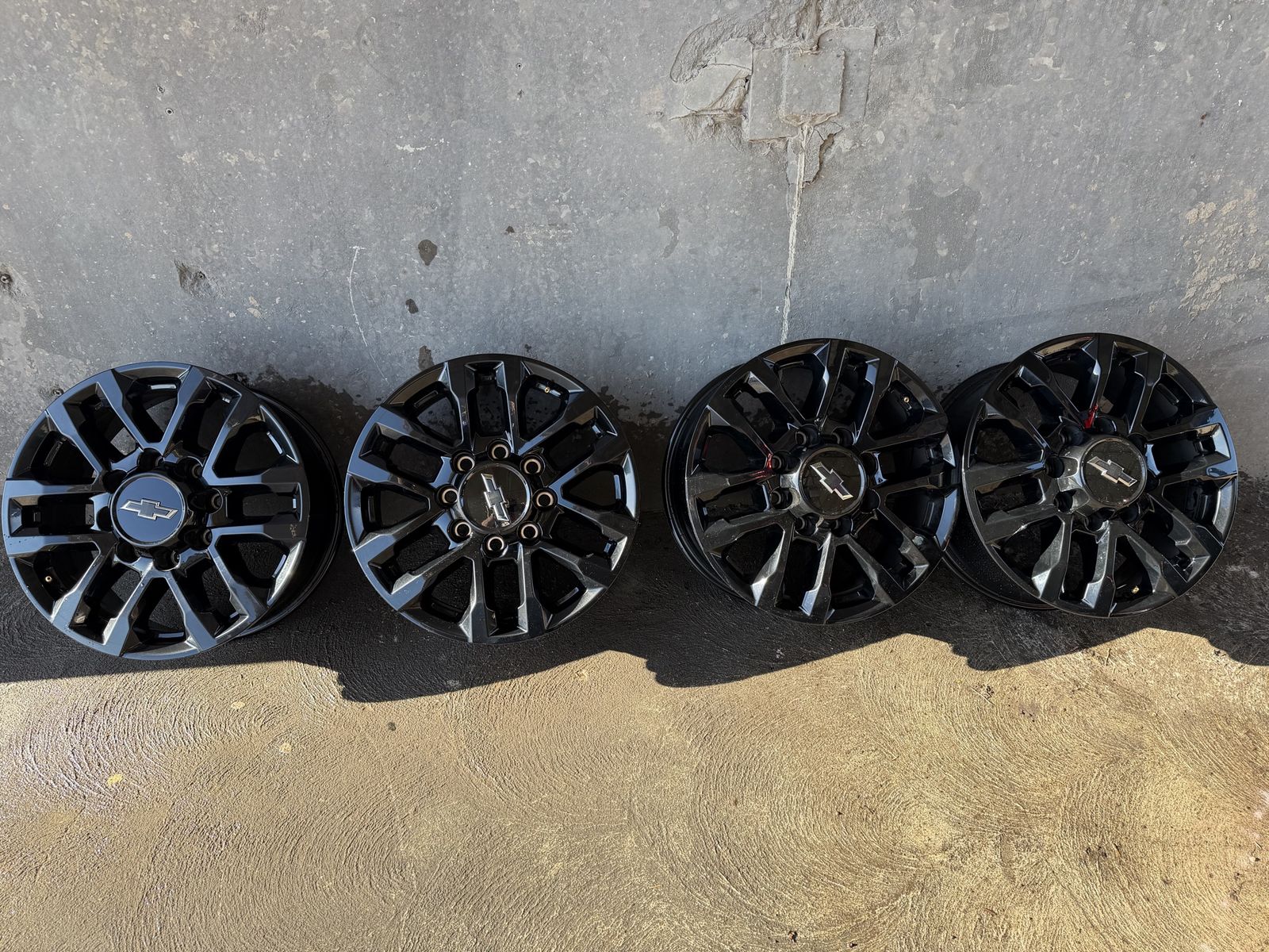20 inch 8 lug take-offs from 2026 Chevy 2500HD
