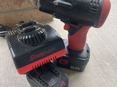 Snap-On 3/8 impact cordless 14.4 volt