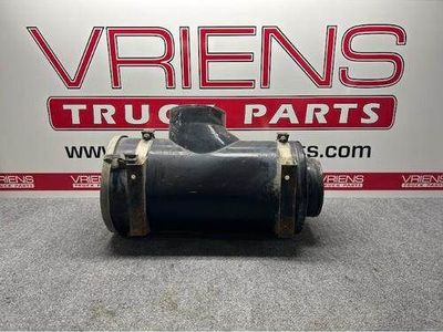 11" DIA AIR CLEANER
24" OVERALL LENGTH
7" INLET DIA