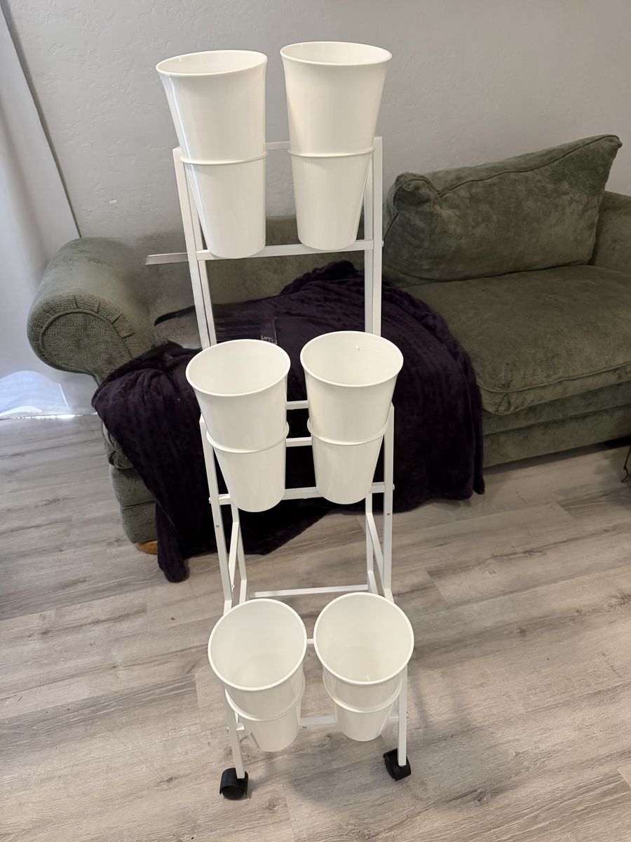 Flower bucket stand $55