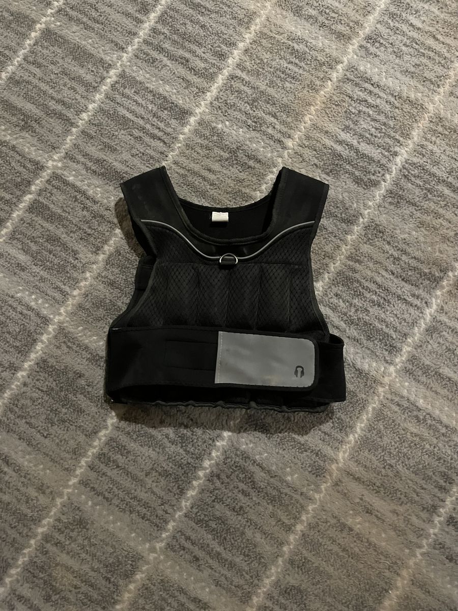 20 lb weighted vest