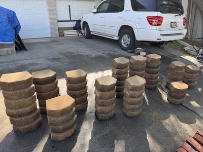 Retaining Wall Blocks (tan)
