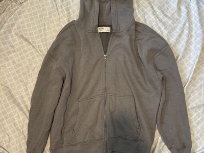 Hollister Boxy Fit Full-Zip Hoodie, Size L, Gray