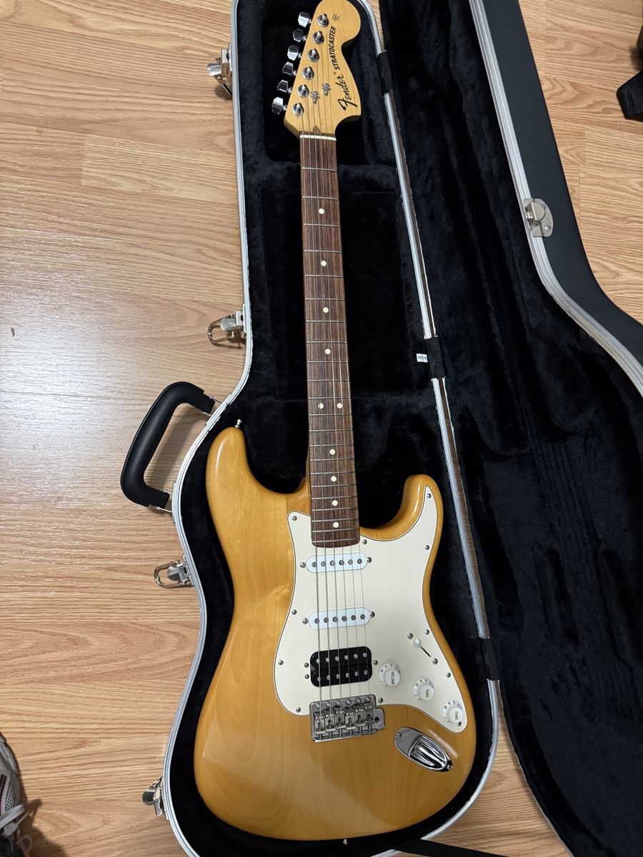 2003 fender highway one Stratocaster 