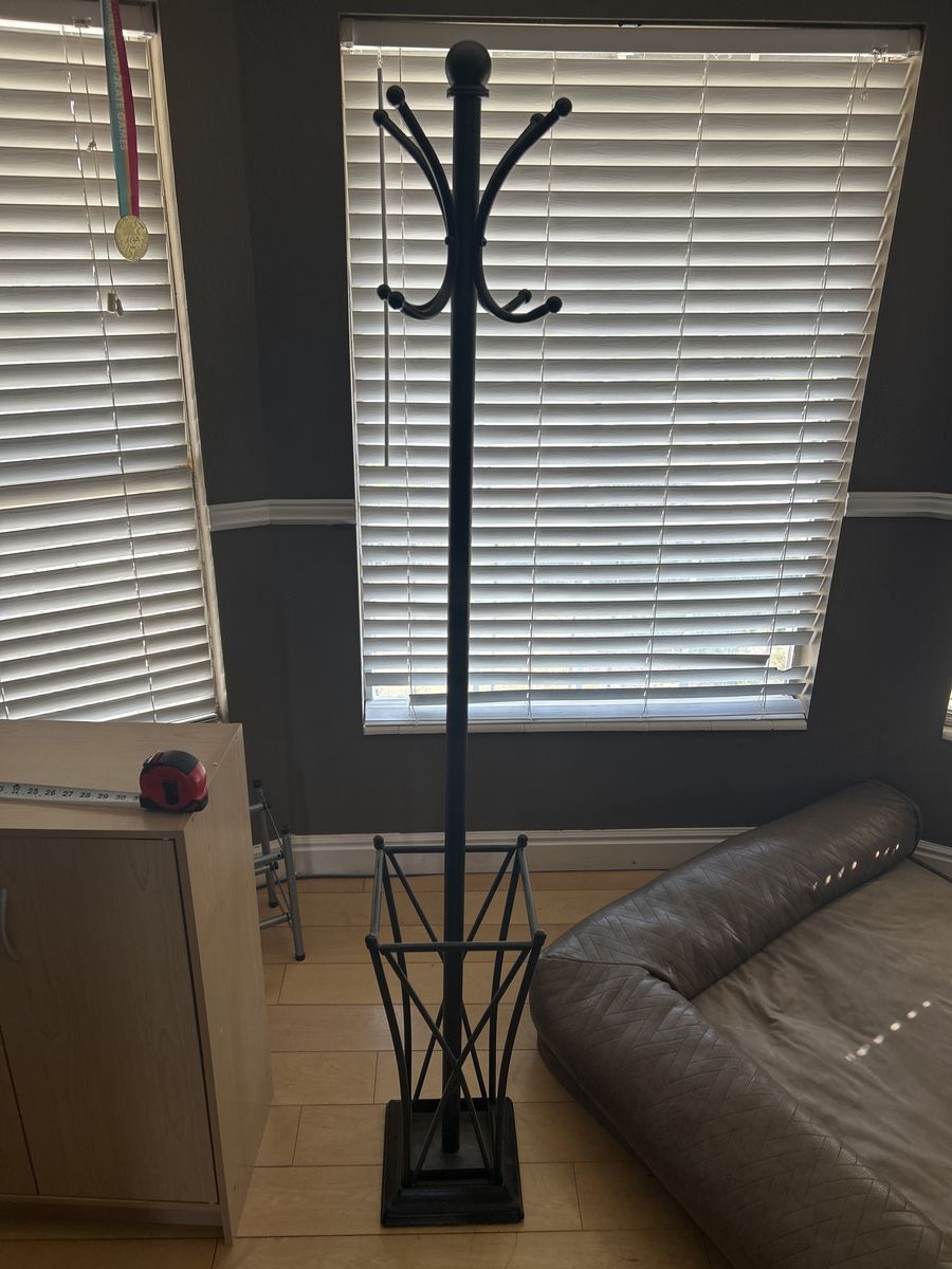 Black Metal Coat Rack Stand with Umbrella Holder Base