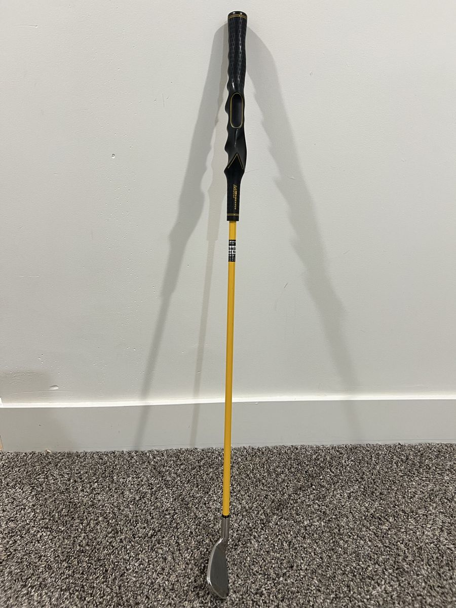 Momentus Golf Swing Trainer Iron Weighted Practice Club Right Handed ladies
