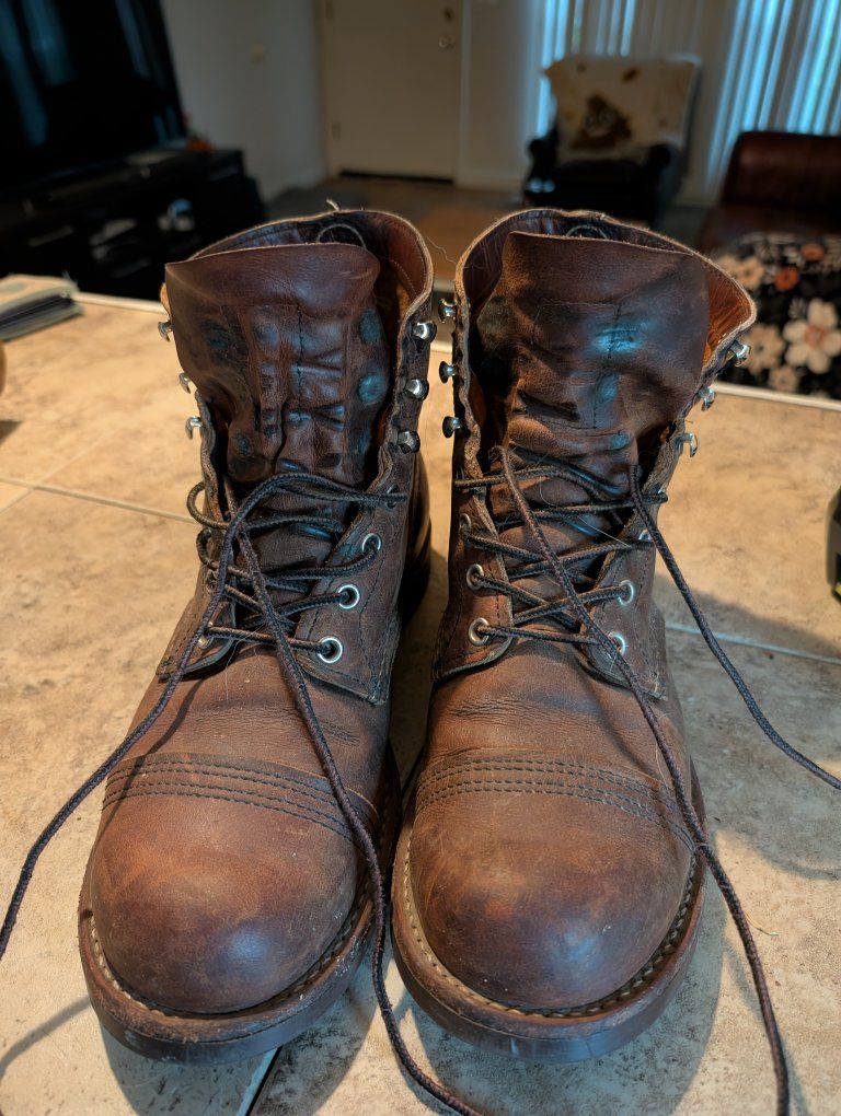 Red Wing Iron Rangers 8.5D
