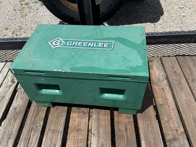 GREENLEE Jobsite Tool Box / Gang Box / Contractor Storage Chest - Heavy Duty