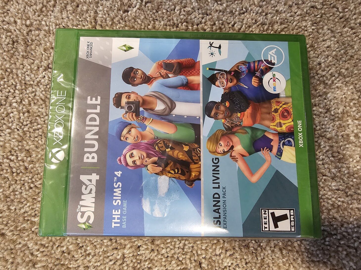 Sims 4 + Island Living Bundle - Xbox One