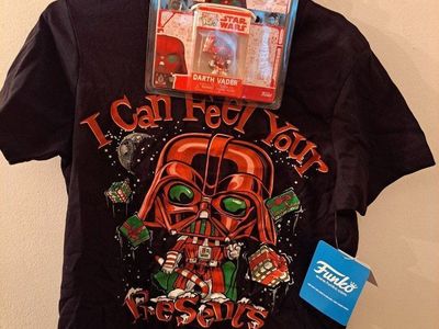 New kids Star Wars Funko shirt and figure
