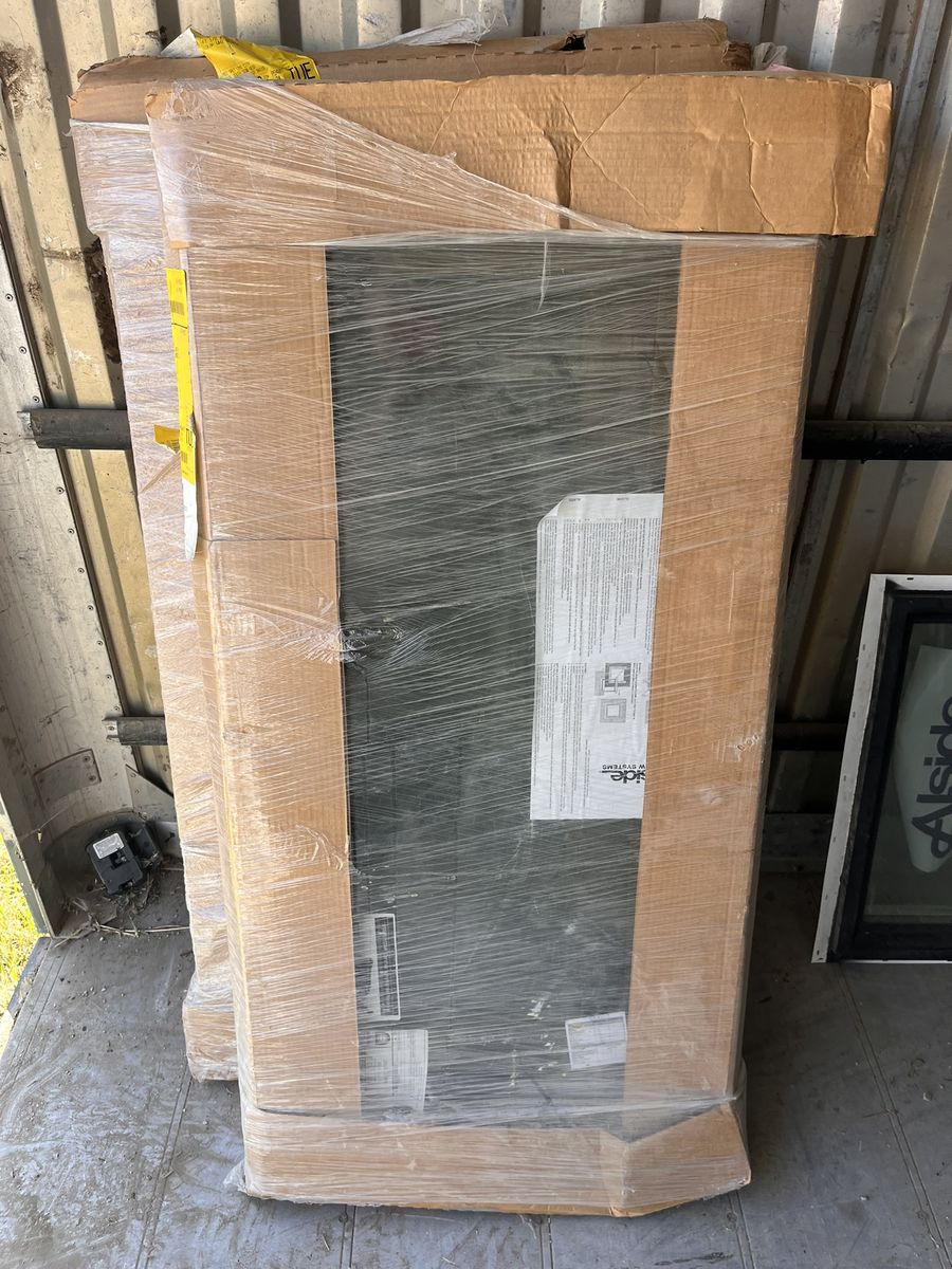 High efficiency picture windows