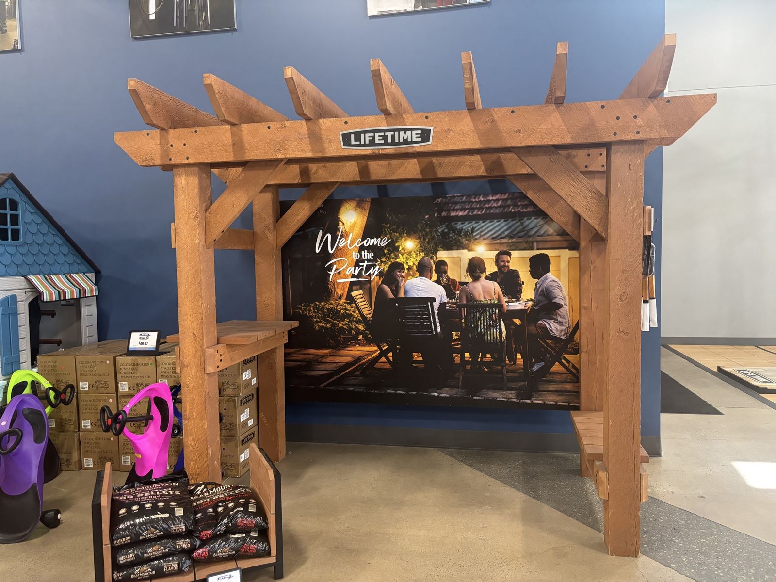 Lifetime Display Pergola