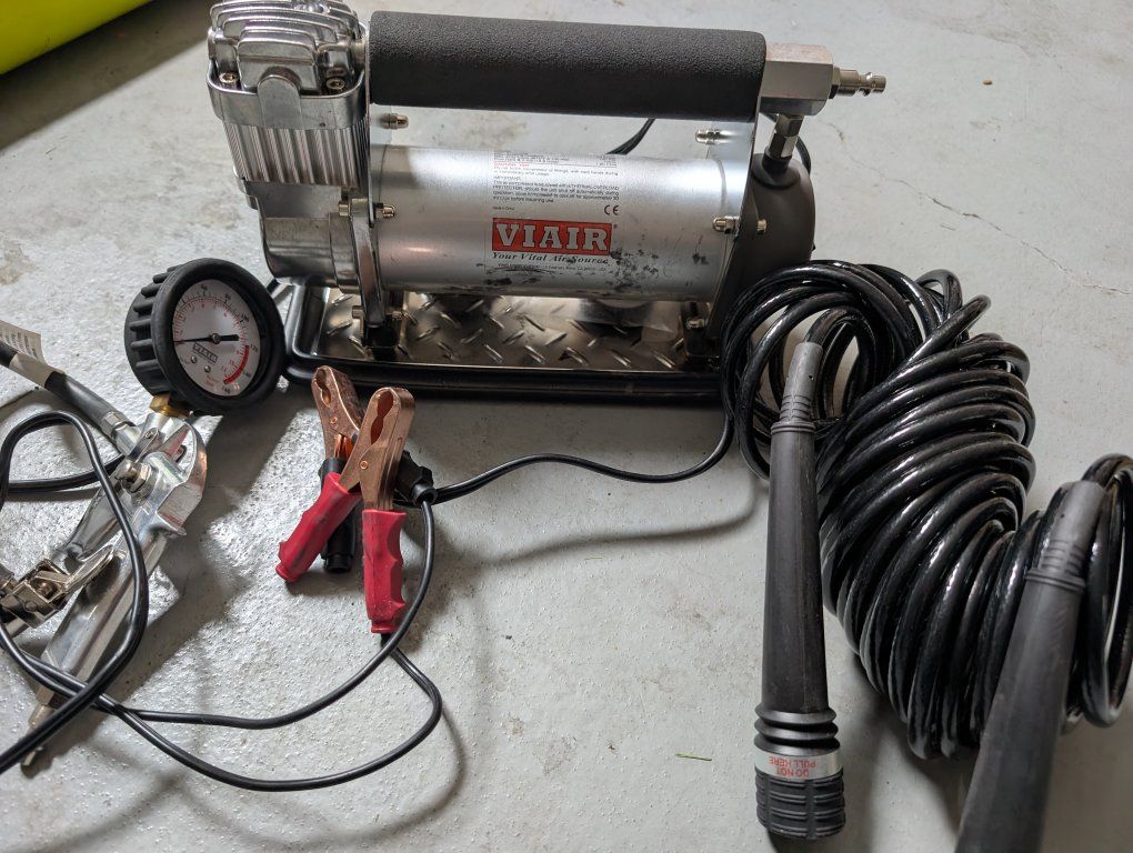 VIAIR 450P Automatic Portable Compressor