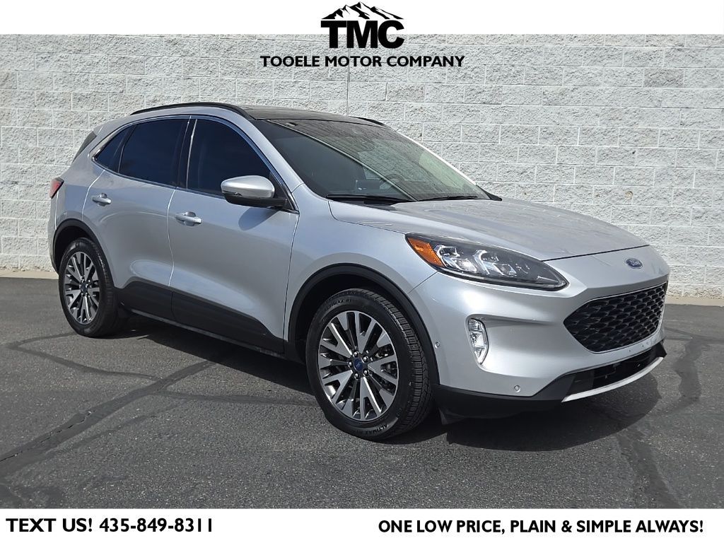 2020 Ford Escape Titanium