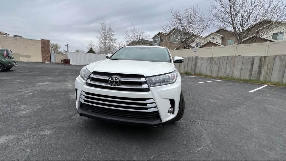 2018 Toyota Highlander SE