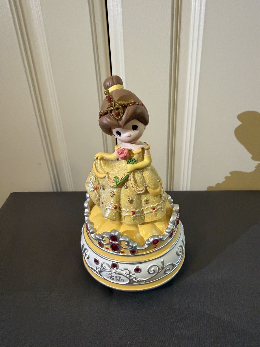 Precious Moments Disney Showcase Beauty and the Beast Belle Figurine Musical