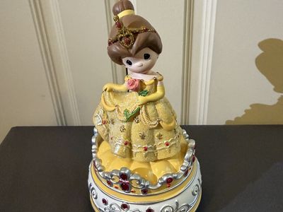 Precious Moments Disney Showcase Beauty and the Beast Belle Figurine Musical