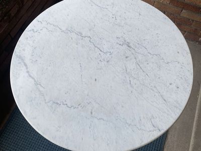 Pottery Barn Rae Bistro Marble Top Table Round 32" Diameter Black Cast Iron Base (Manufactured 2022)
