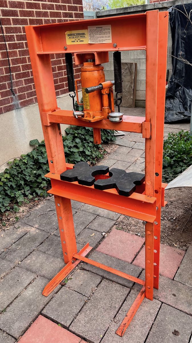 Press 20 Ton H-Frame with Heavy Duty Bed Plates