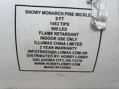 9 FT Snowy Monarch Pine Pre-Lit Artificial Christmas Tree - 900 LED Lights 1483 Tips