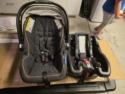 Graco - Carseat - Easy click in system