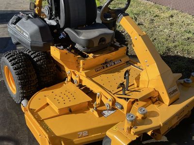 Cub cadet dually 72 in mower