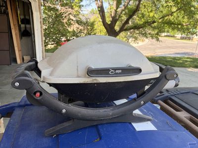 Weber portable grill