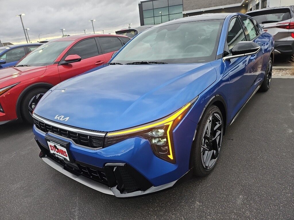 2025 Kia K4 GT-Line