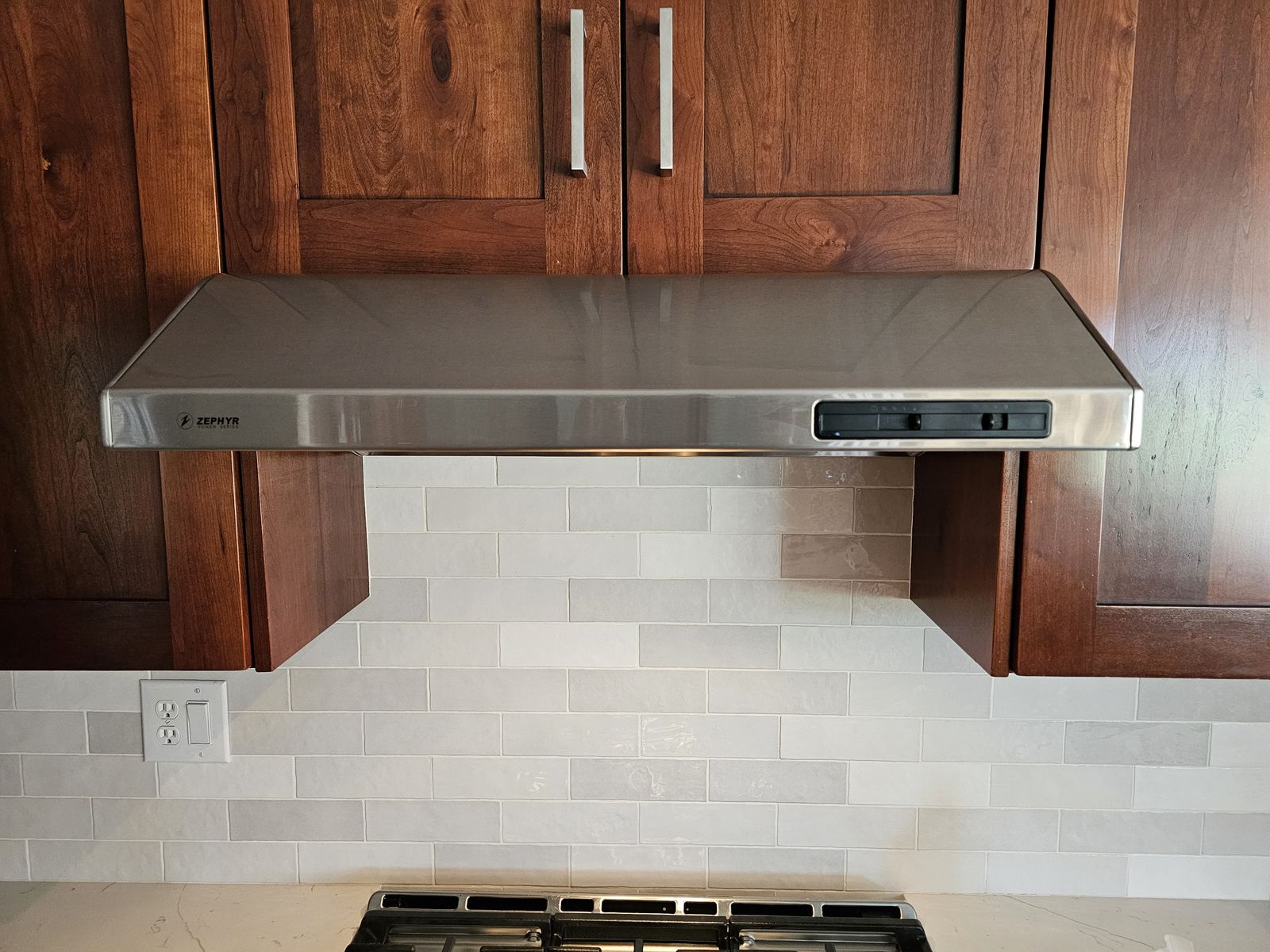 Zephyr Power Series 30" Stainless Steel Under-Cabinet Range Hood