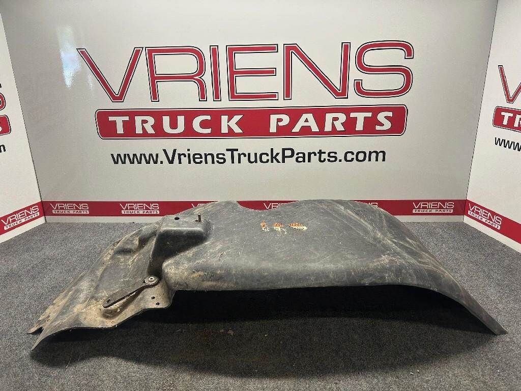 Freightliner Right Inner Fender
