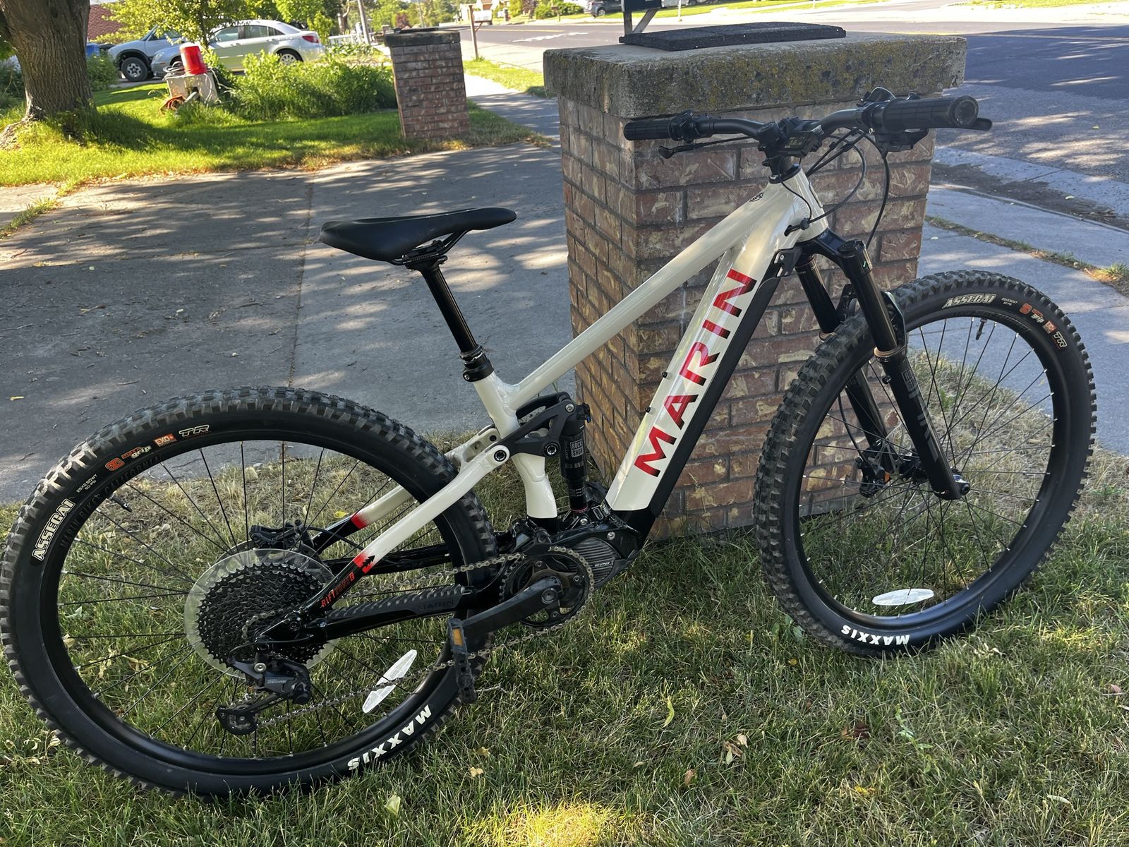 Marin Alpine Trail E2 Electric Mountain Bike - Lightly Used Full Suspension e-MTB
