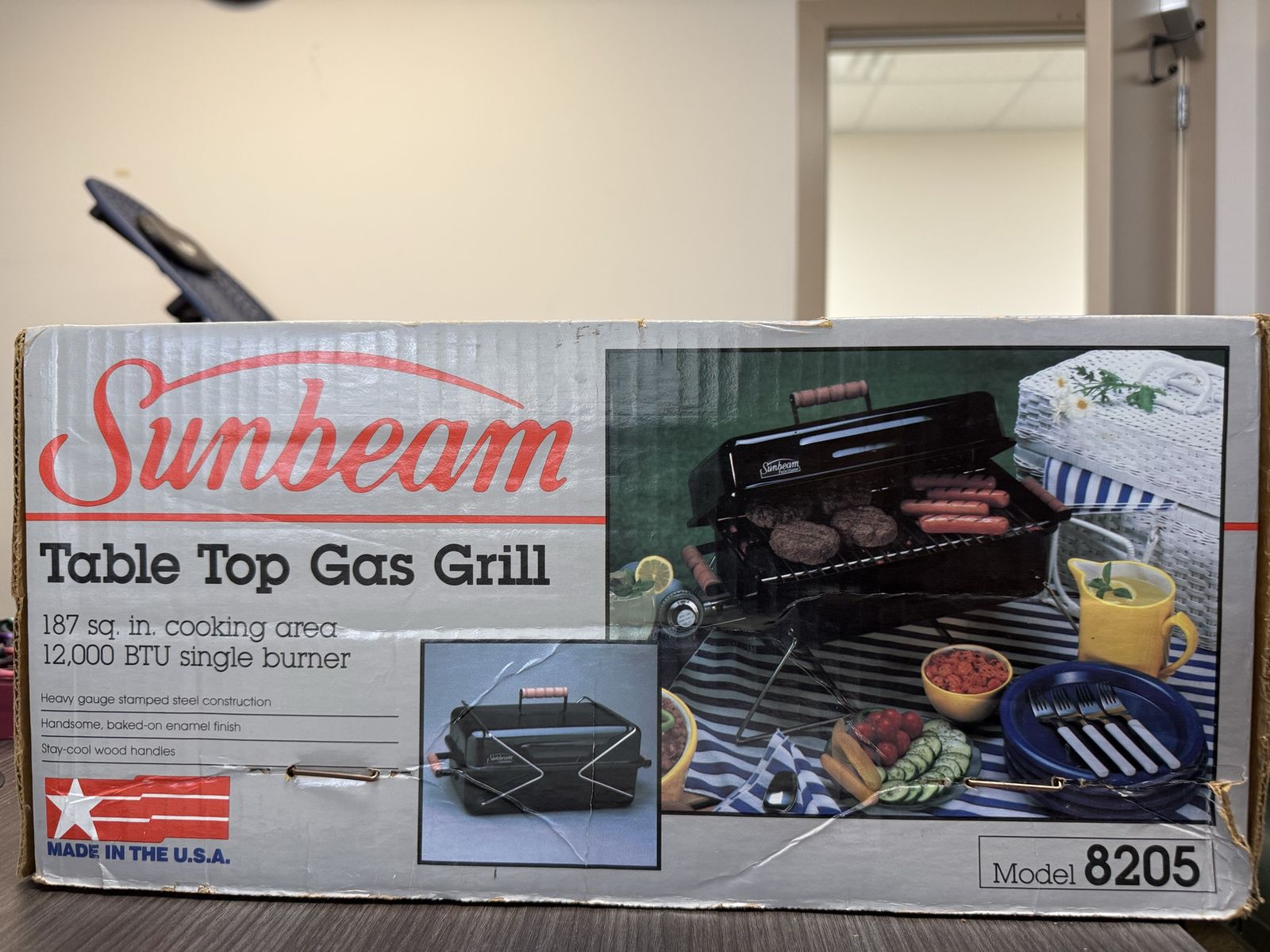 Brand new in box Sunbeam Table Top Gas Grill #8205