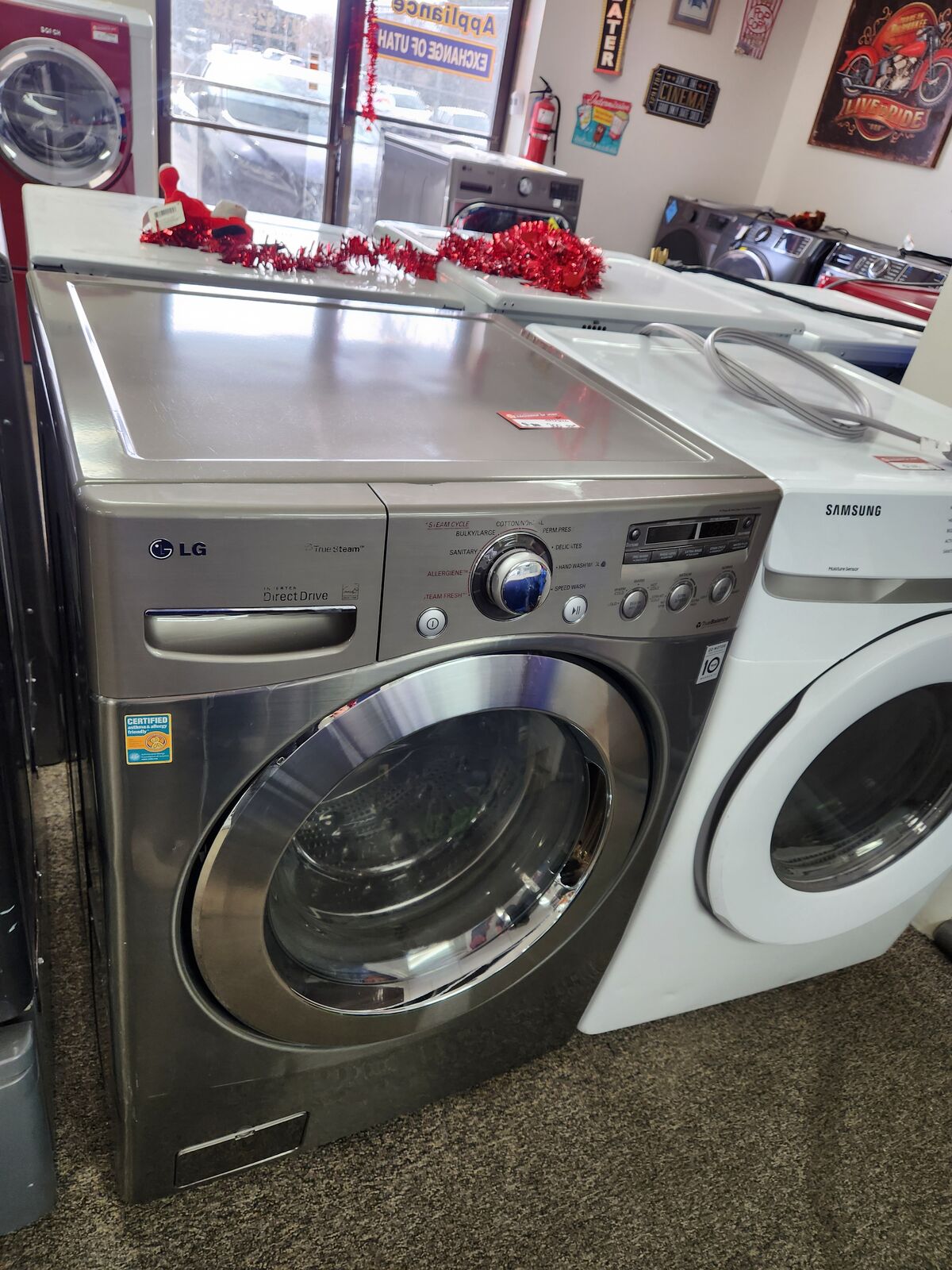 GREAT LG TRUESTEAM FRONTLOAD WASHER! WITH A FULL WARRANTY