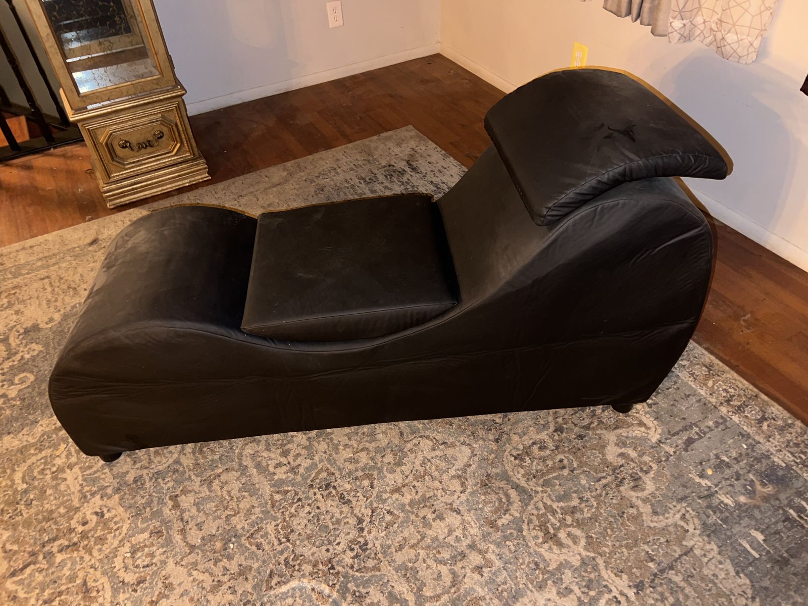 New Condition Yoga Chair