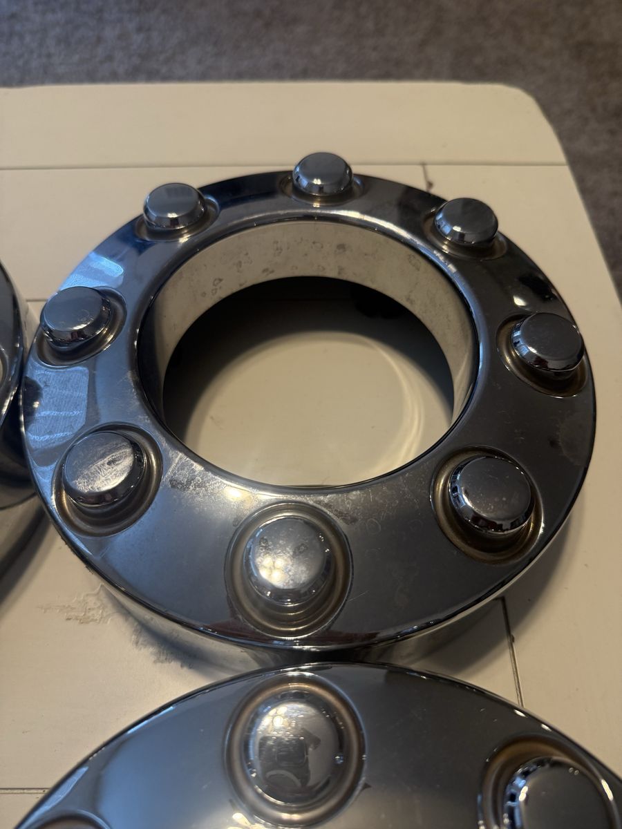 Main image 5