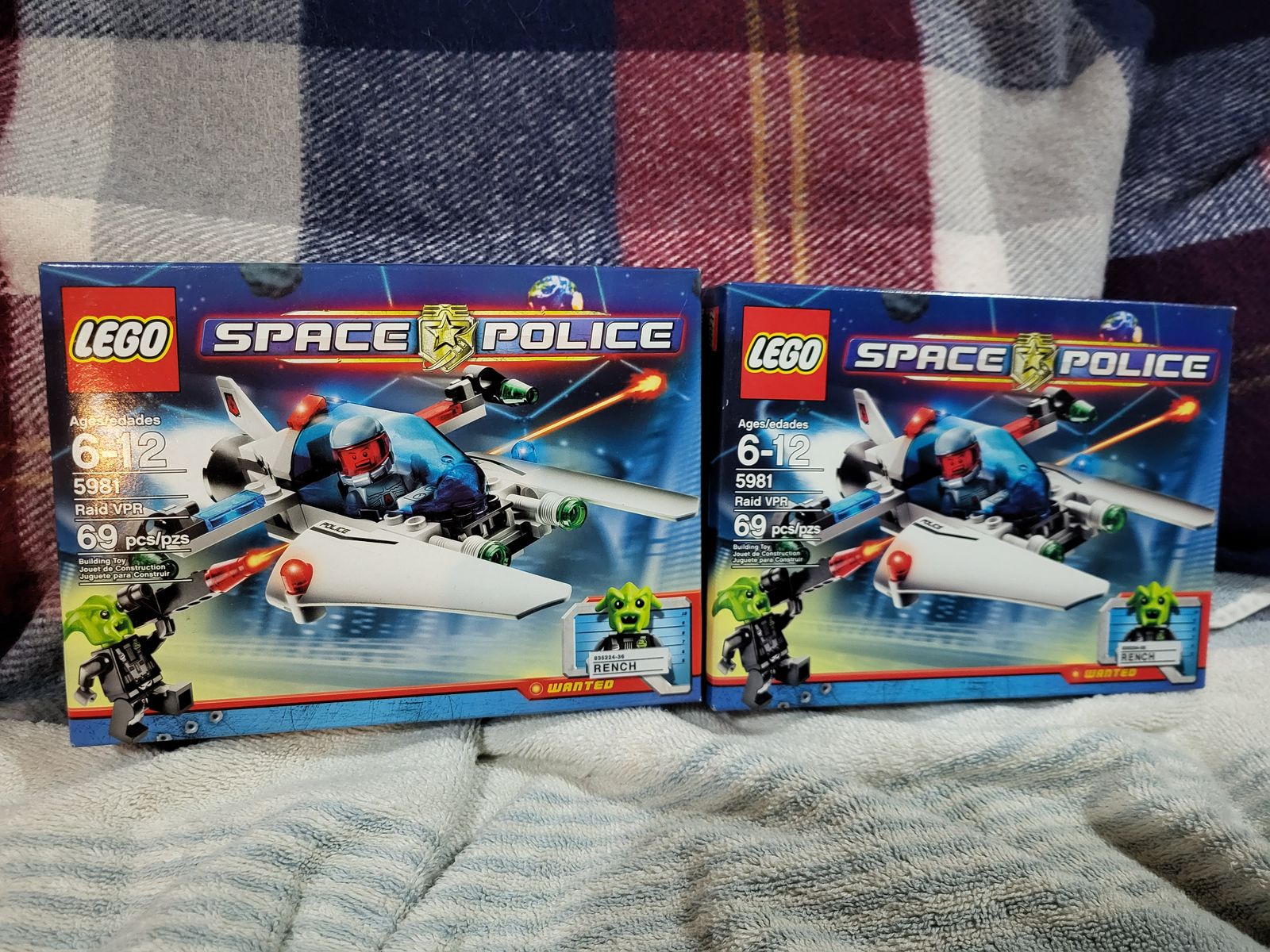 LEGO SPACE POLICE  RAID VPR   2010 ISSUE