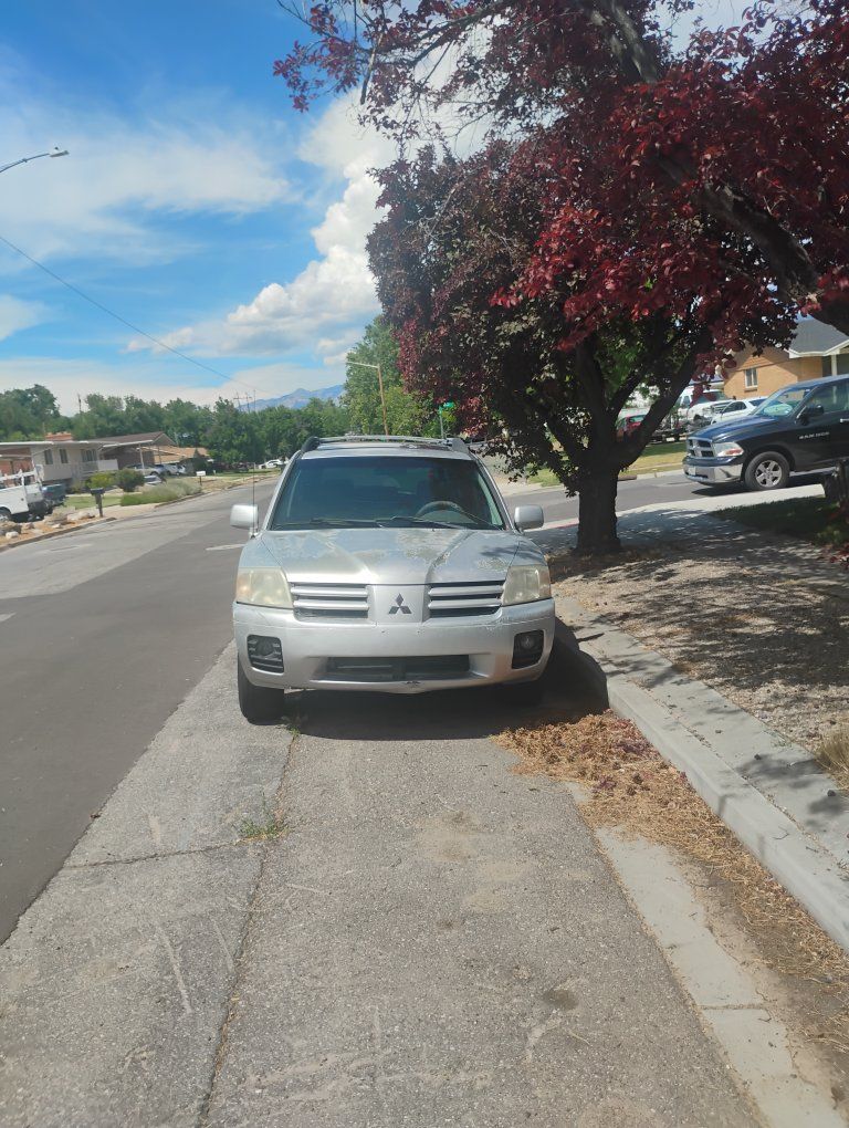 2005 Mitsubishi Endeavor SE