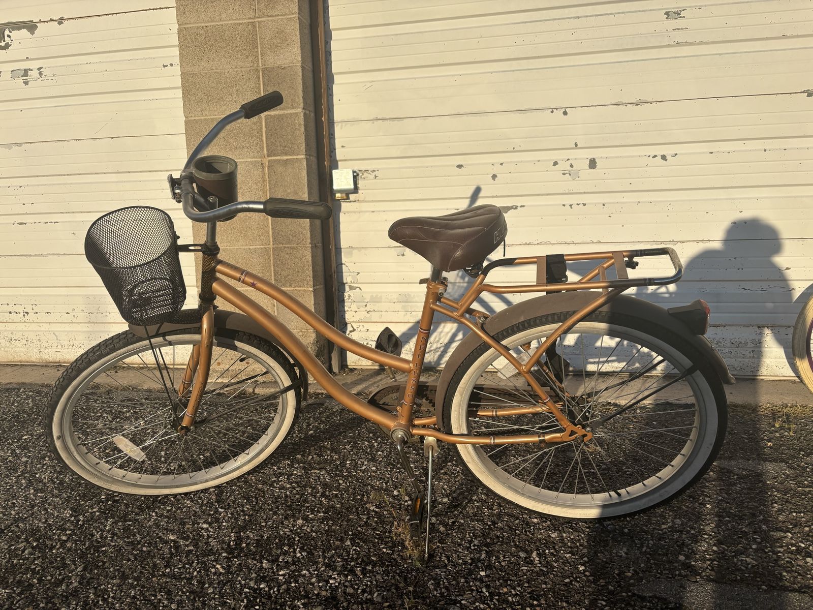 Huffy 26-inch Nel Lusso cruiser bicycle