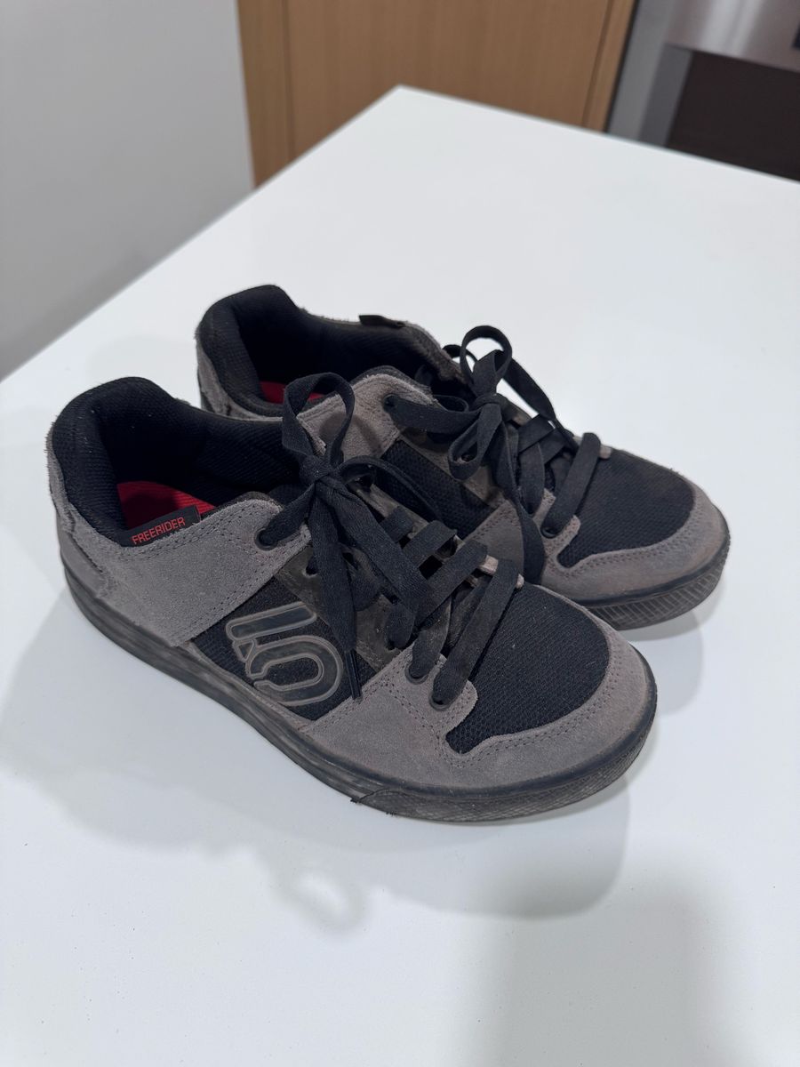 Five Ten Freerider Mountain Bike Shoes - Gray/Black - Size 8