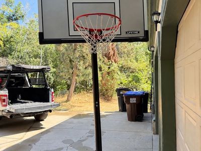 Basketball Hoop- Lifetime brand
