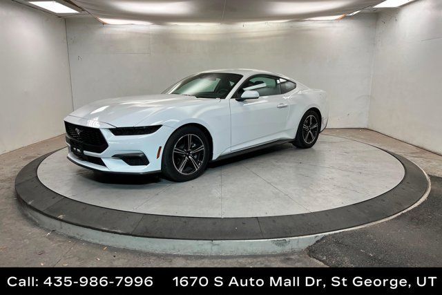 2025 FORD MUSTANG EcoBoost