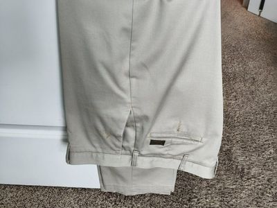 Mens khakis size 36x32