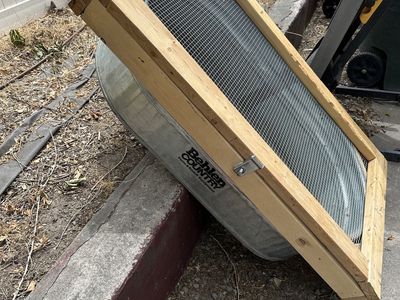 Stock tank chicken brooder
