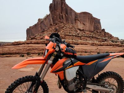 KTM 500 xcf-w with Acerbis Headlight and ProTaper Handlebars