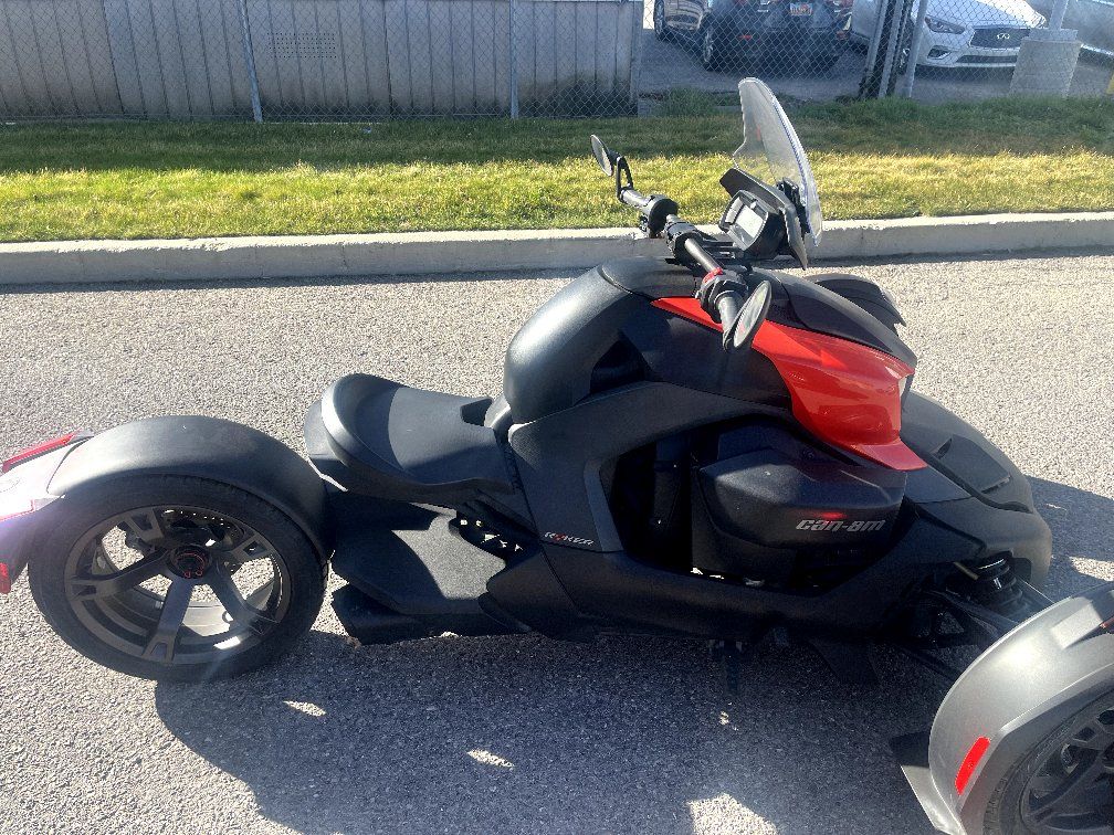 Canam Spyder 3-wheel Motorcycle