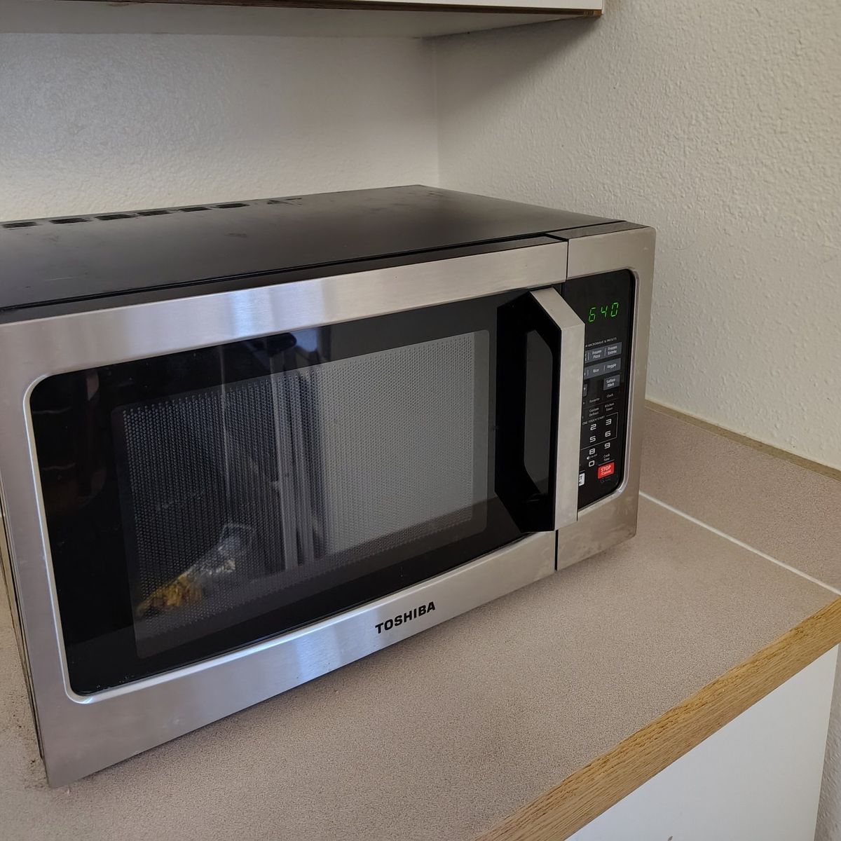 Toshiba Microwave Solo Oven