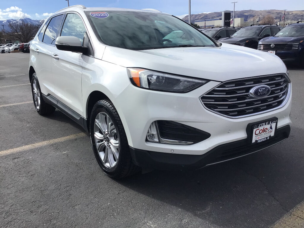 2023 Ford Edge Titanium